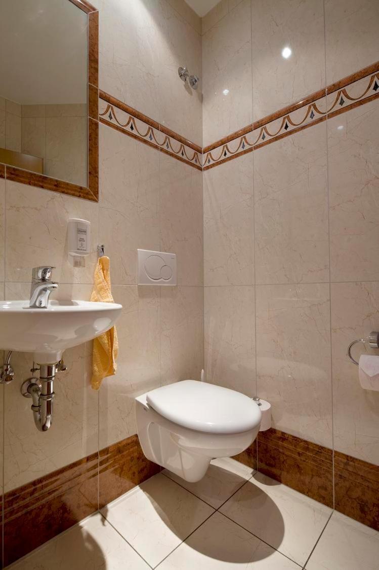 Hotel Germanenhof Sandebeck Zewnętrze zdjęcie